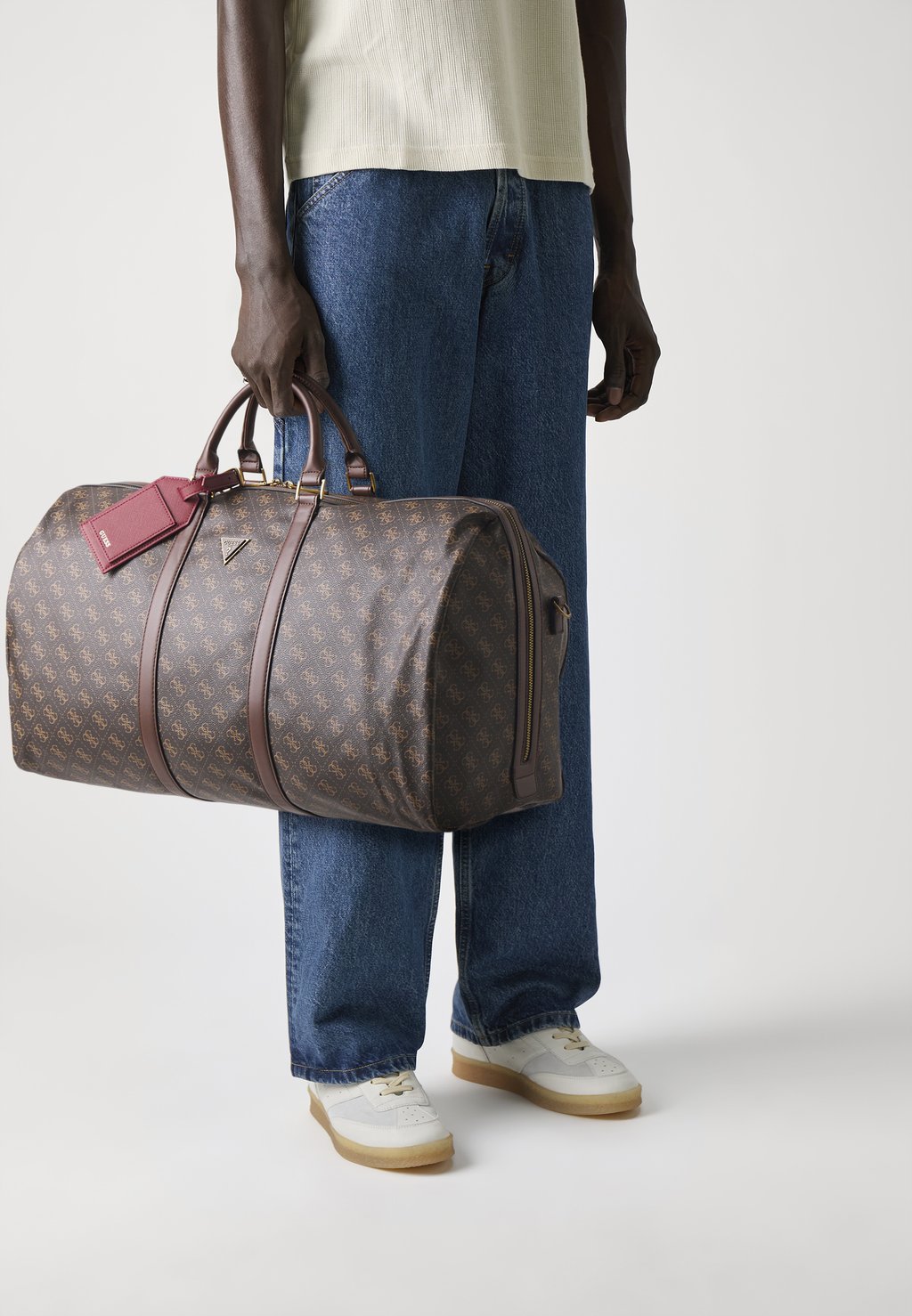 Дорожная сумка MILANO Guess, коричневый
Дорожная сумка MILANO Guess, коричневый