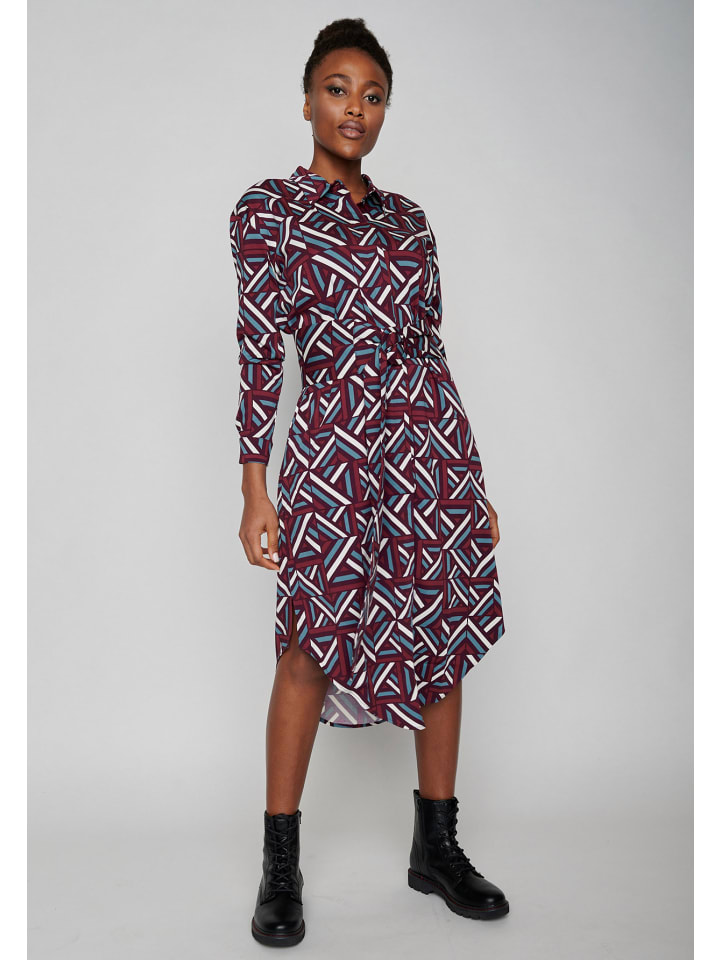 Платье до колена GreenBomb
Платье до колена GreenBomb