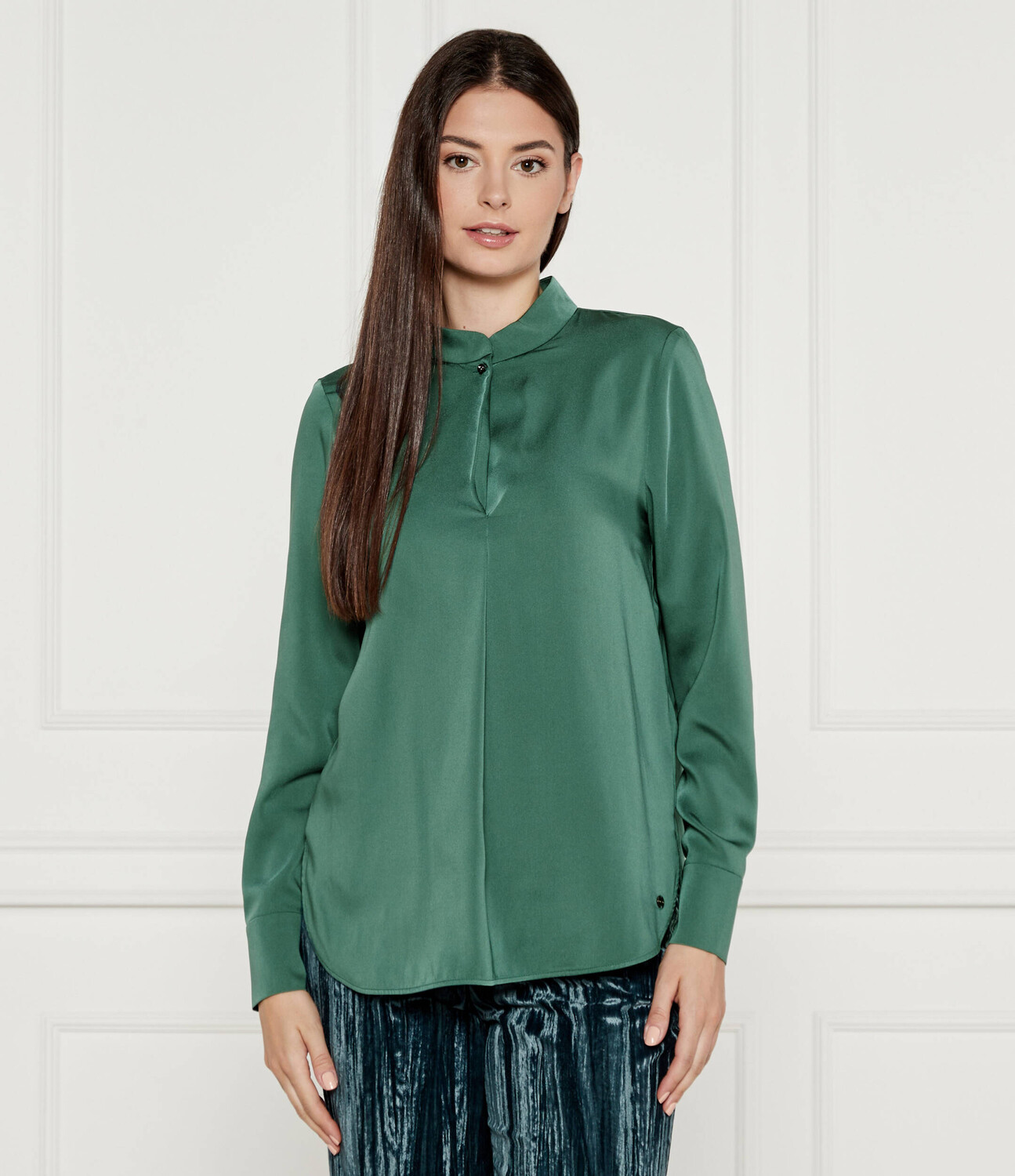 Блуза Marc Cain Loose fit, зеленый
Блуза Marc Cain Loose fit, зеленый