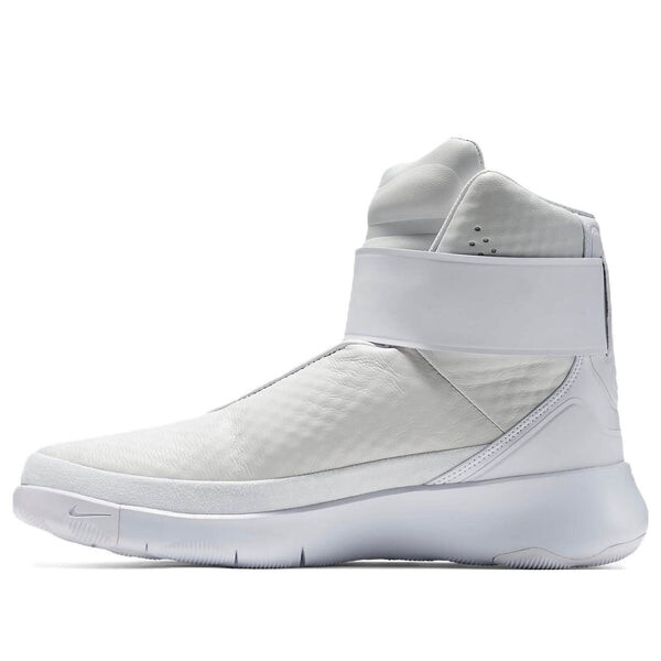 Кроссовки Swoosh Hunter Nike, белый
Кроссовки Swoosh Hunter Nike, белый