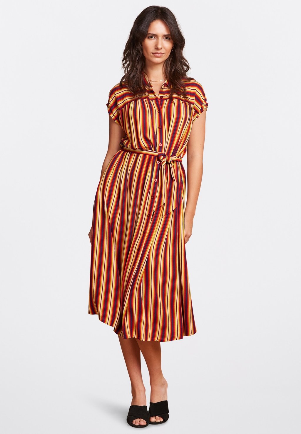 Платье-рубашка AMY GIVERNY King Louie, красный
Платье-рубашка AMY GIVERNY King Louie, красный