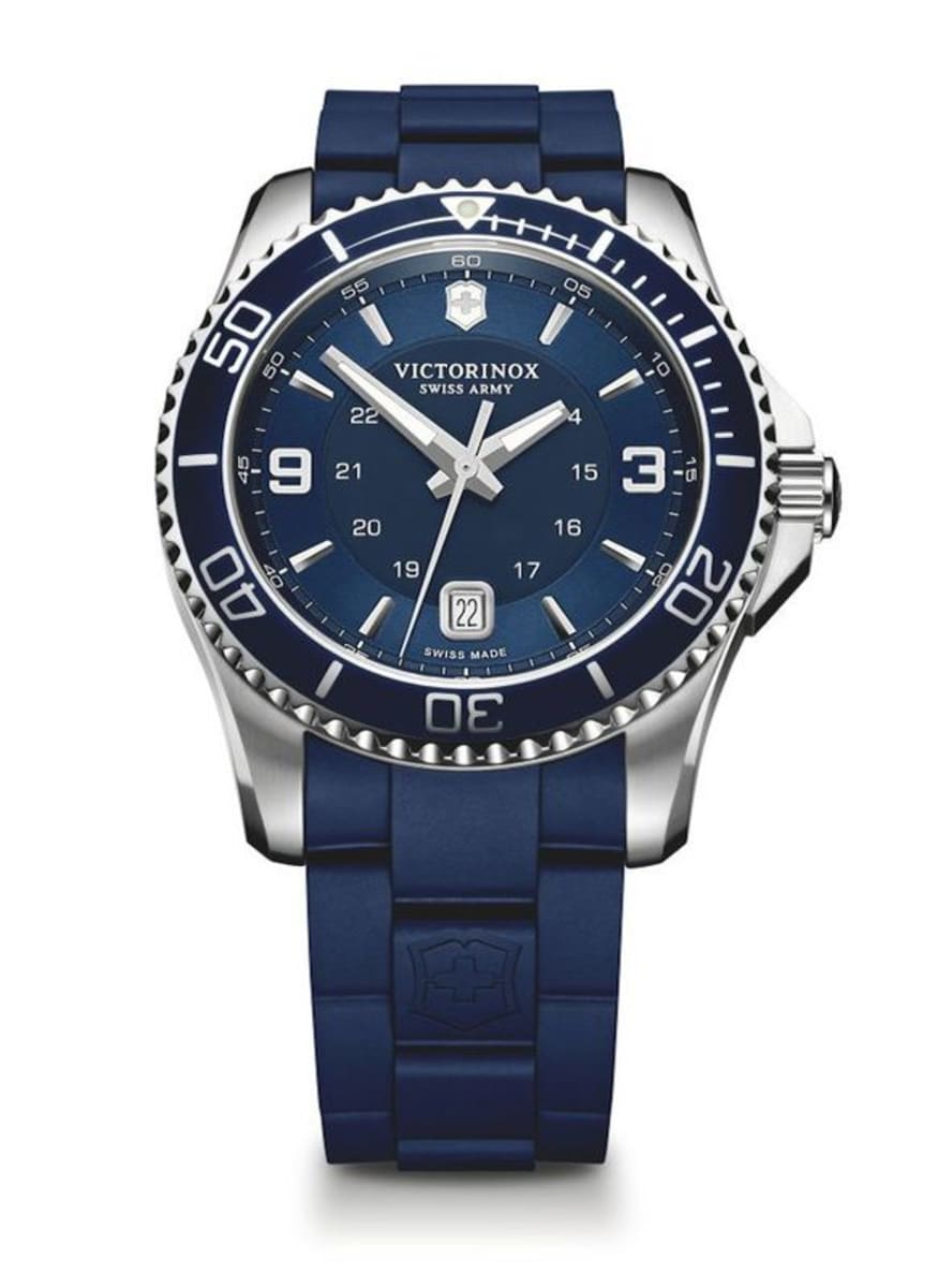 Victorinox Swiss Army Maverick Большие кварцевые мужские часы с темно-синим циферблатом и резиновым ремешком 241603
Victorinox Swiss Army Maverick Большие кварцевые мужские часы с темно-синим циферблатом и резиновым ремешком 241603