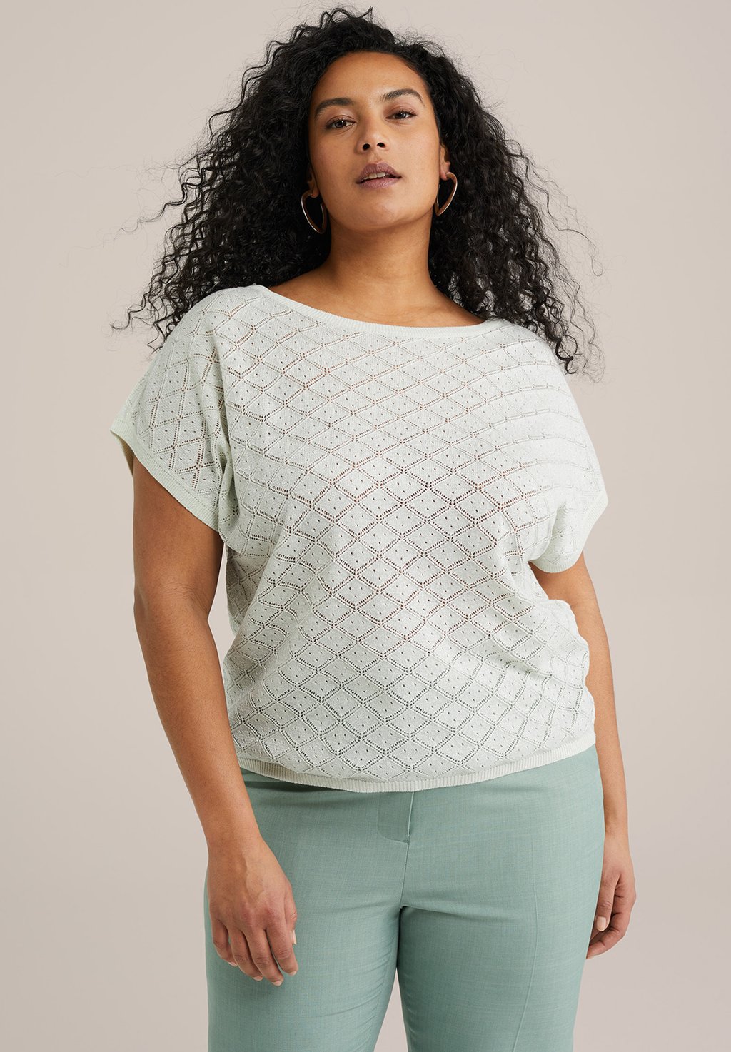 Футболка с принтом CURVE WE Fashion, слоновая кость
Футболка с принтом CURVE WE Fashion, слоновая кость