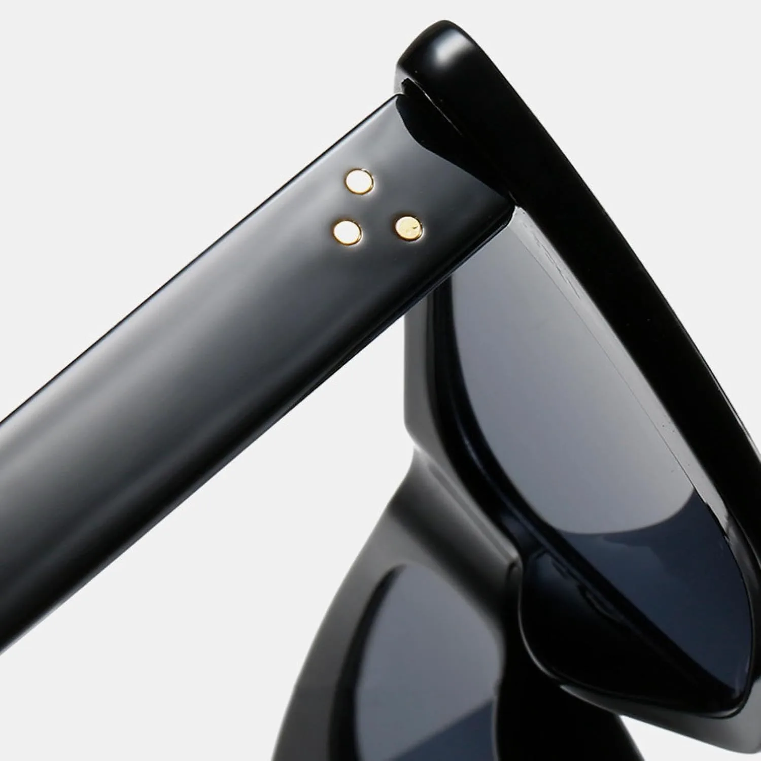 Солнцезащитные очки с защитой от УФ-излучения UV400 | Синяя «кошачий глаз» | Для женщин и мужчин, для занятий спортом на открытом воздухе и вождения DSVIGF, 02
Солнцезащитные очки с защитой от УФ-излучения UV400 | Синяя «кошачий глаз» | Для женщин и мужчин, для занятий спортом на открытом воздухе и вождения DSVIGF, 02