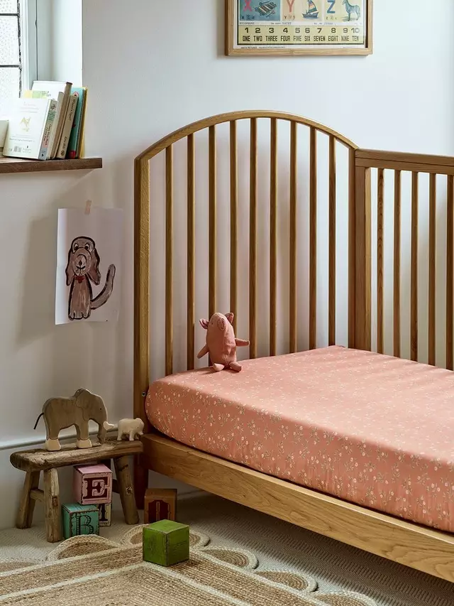 Простыня на резинке Piglet in Bed Kids' Spring Sprig Floral Cotton Infant, цвет apricot
Простыня на резинке Piglet in Bed Kids' Spring Sprig Floral Cotton Infant, цвет apricot