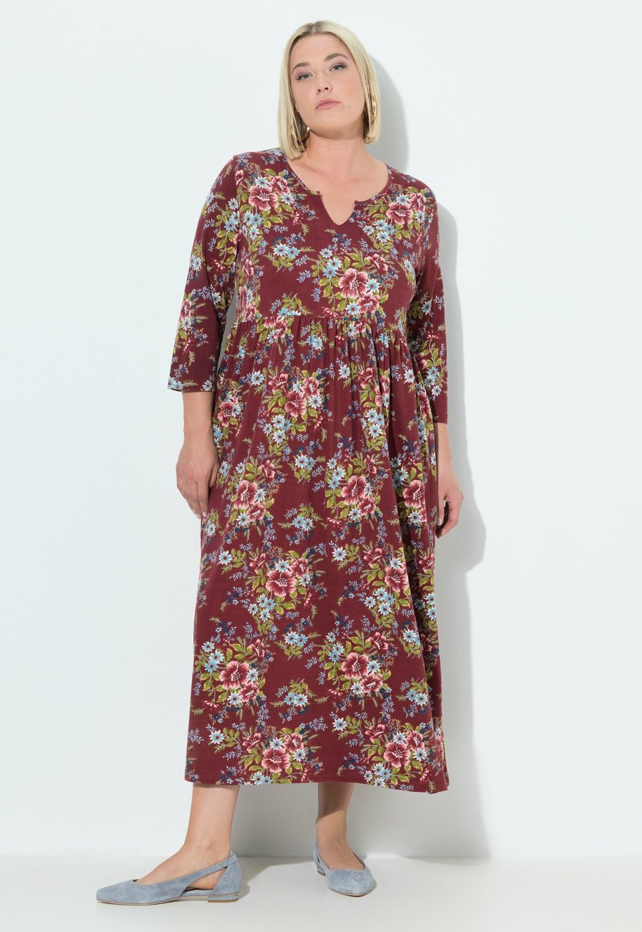 Платье Ulla Popken COUNTRY FLORAL , Burgundy/Bordeaux
Платье Ulla Popken COUNTRY FLORAL , Burgundy/Bordeaux