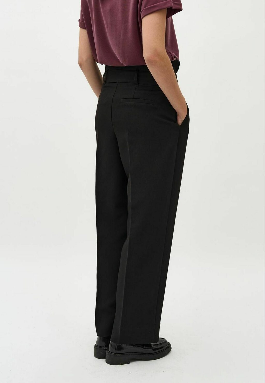 Брюки VEATA mbyM, черный 
Брюки VEATA mbyM, черный