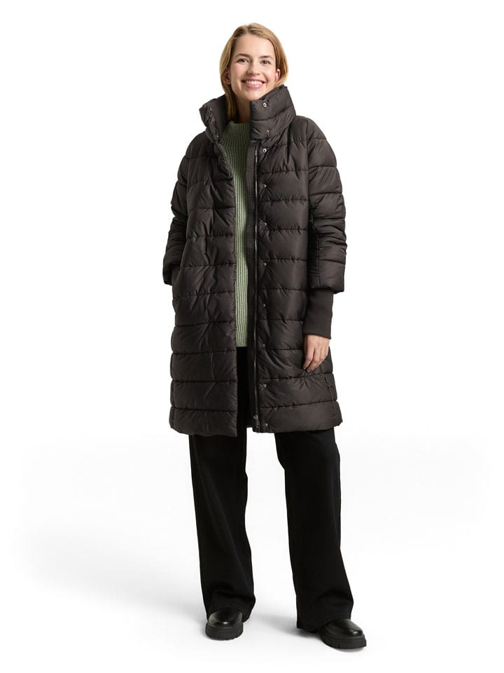 Tom Tailor Стеганое пальто черного цвета
Tom Tailor Стеганое пальто черного цвета