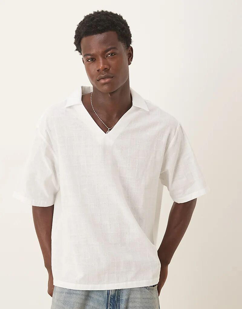 Рубашка свободного кроя ASOS DESIGN белого цвета с фактурным рисунком
Рубашка свободного кроя ASOS DESIGN белого цвета с фактурным рисунком