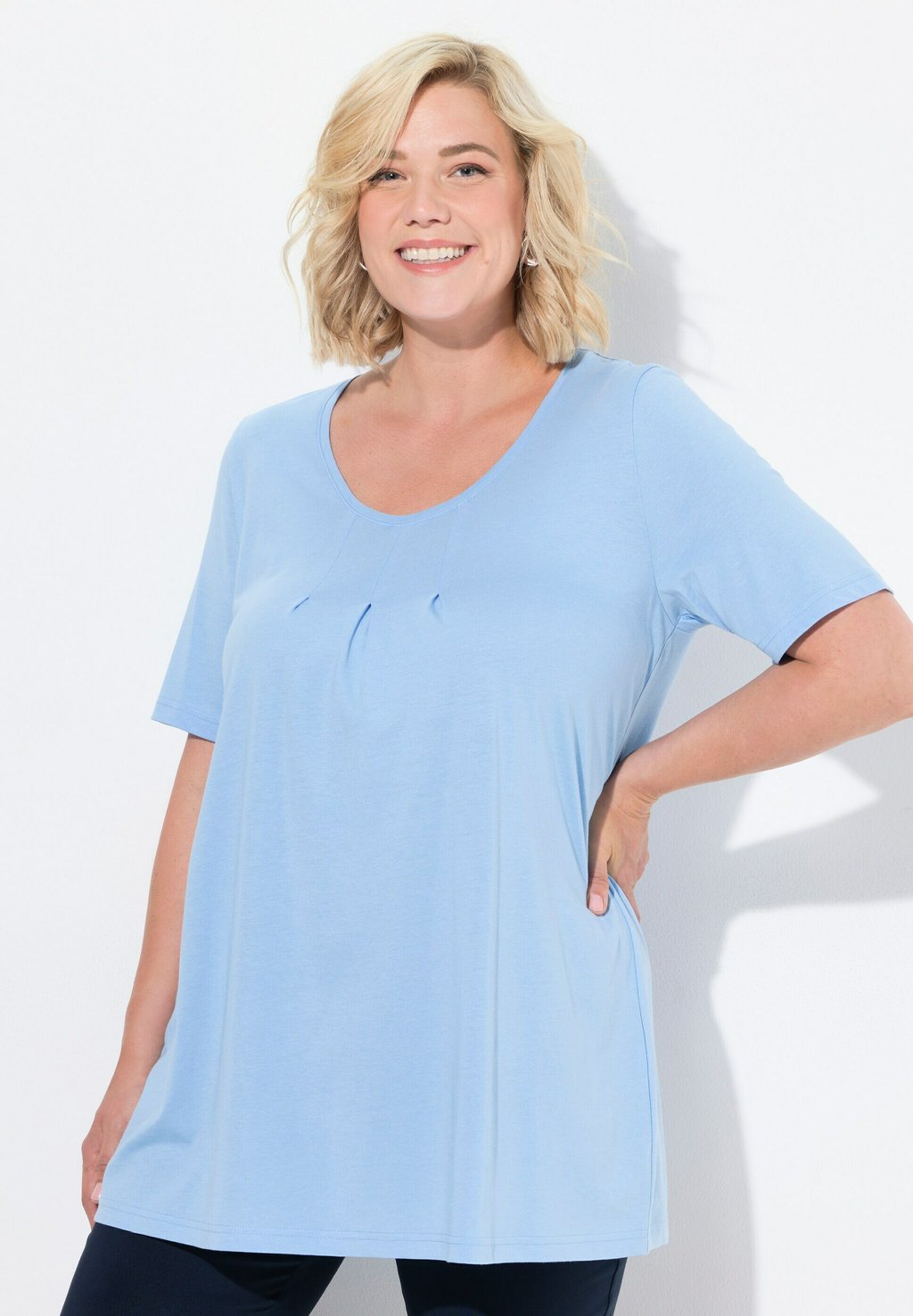 Футболка с принтом GROSSE GRÖSSEN Ulla Popken, светло-голубой
Футболка с принтом GROSSE GRÖSSEN Ulla Popken, светло-голубой