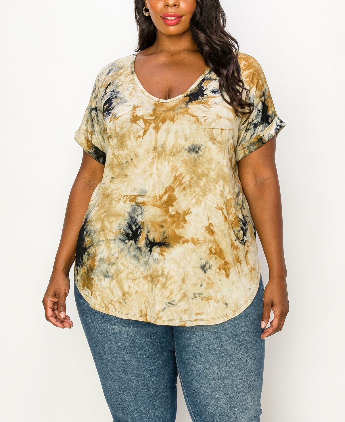 Топ больших размеров с v-образным вырезом и короткими рукавами COIN 1804
Топ больших размеров с v-образным вырезом и короткими рукавами COIN 1804