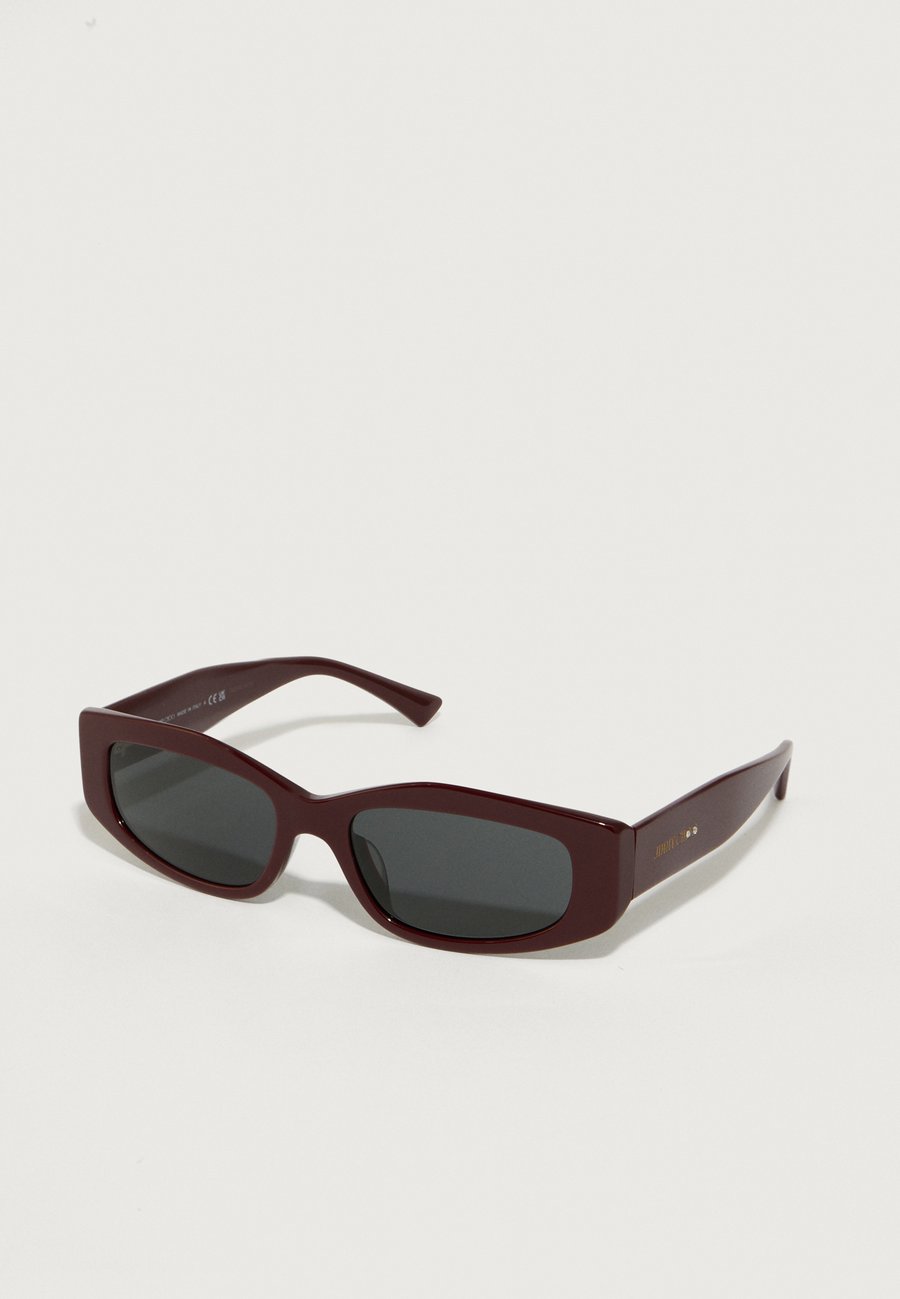 Солнцезащитные очки Jimmy Choo Sunglasses, Cranberry/Dark Grey/Red
Солнцезащитные очки Jimmy Choo Sunglasses, Cranberry/Dark Grey/Red
