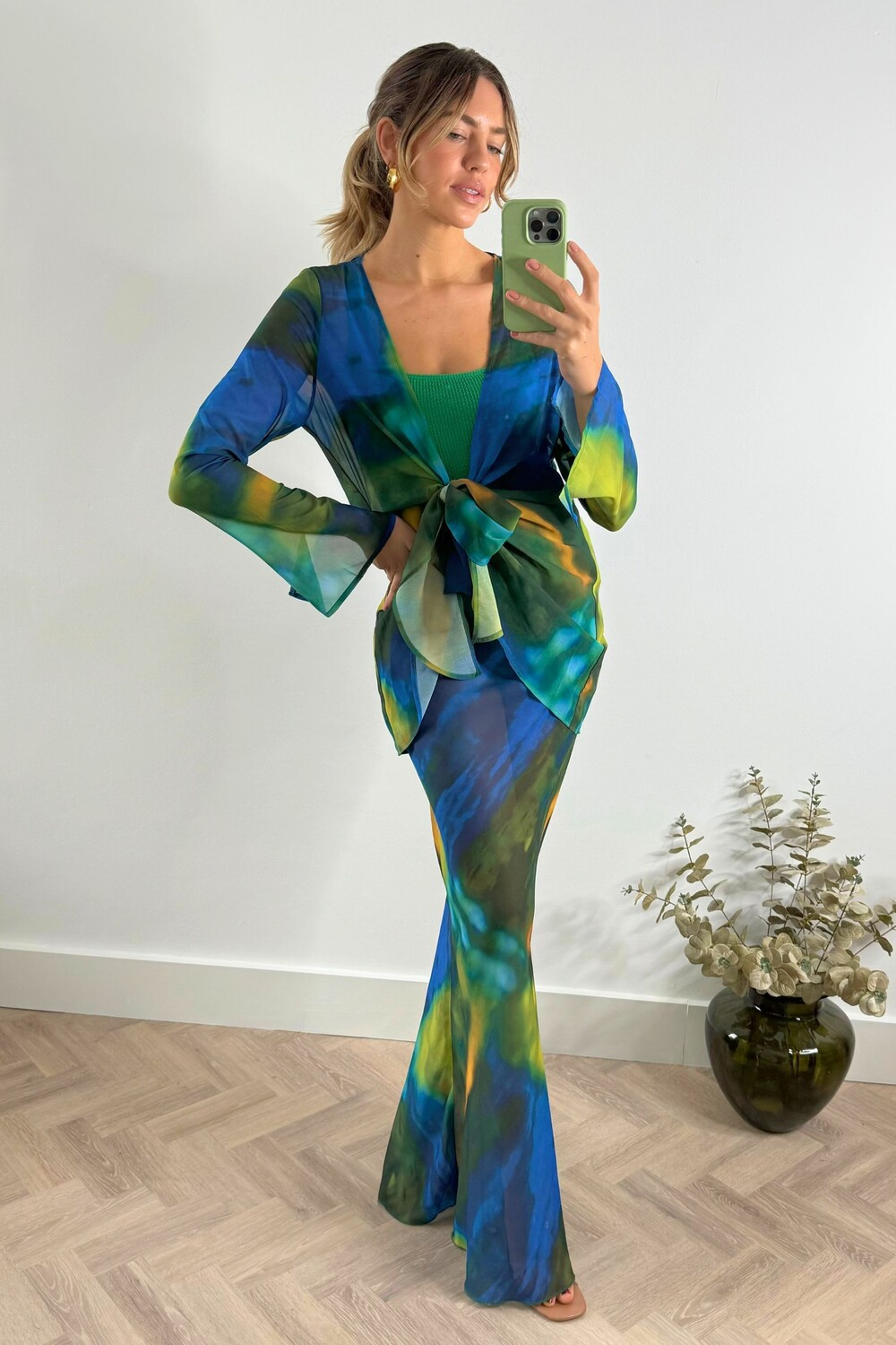 Прозрачная пляжная юбка макси Malibu Style Cheat, зеленый
Прозрачная пляжная юбка макси Malibu Style Cheat, зеленый