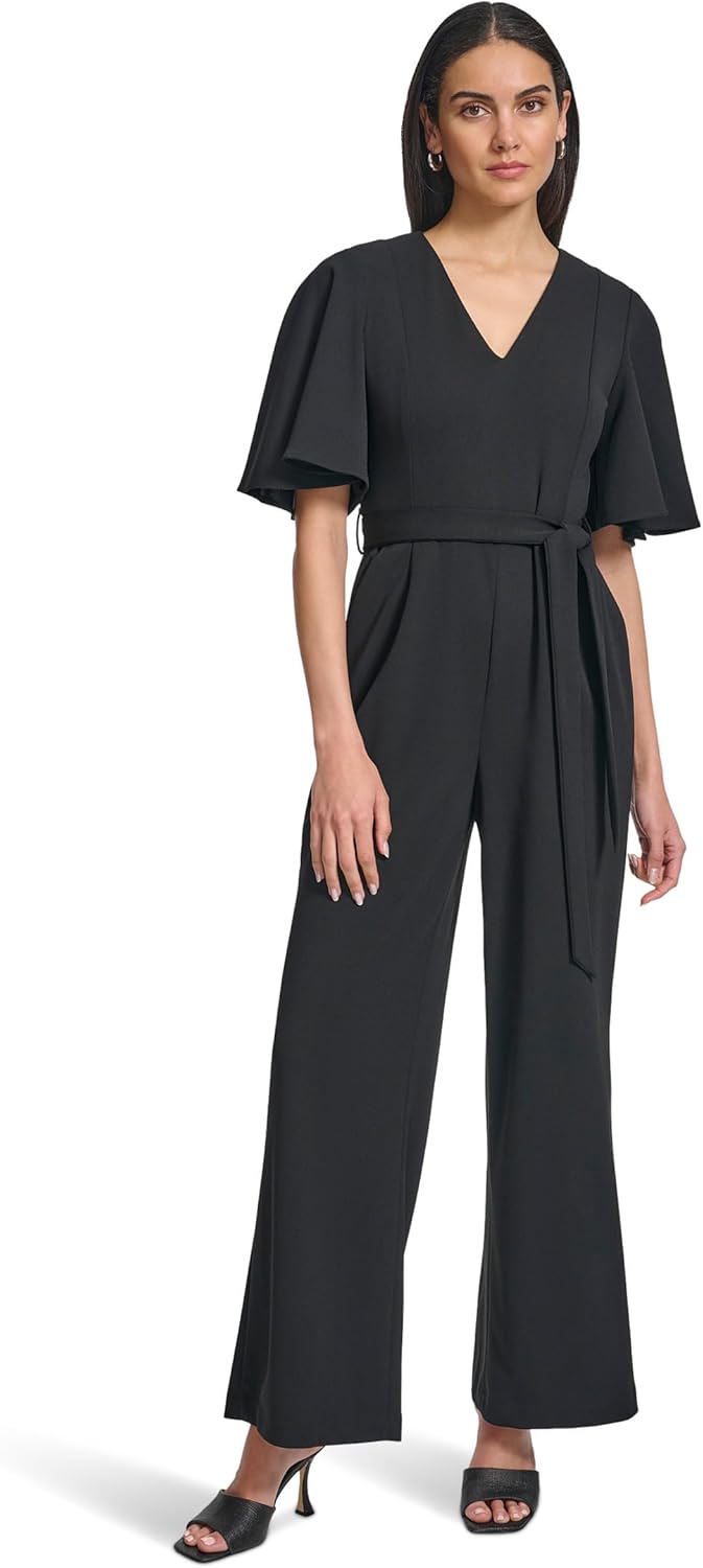 Calvin Klein женский комбинезон Scuba Crepe Cape Slv, Black
Calvin Klein женский комбинезон Scuba Crepe Cape Slv, Black