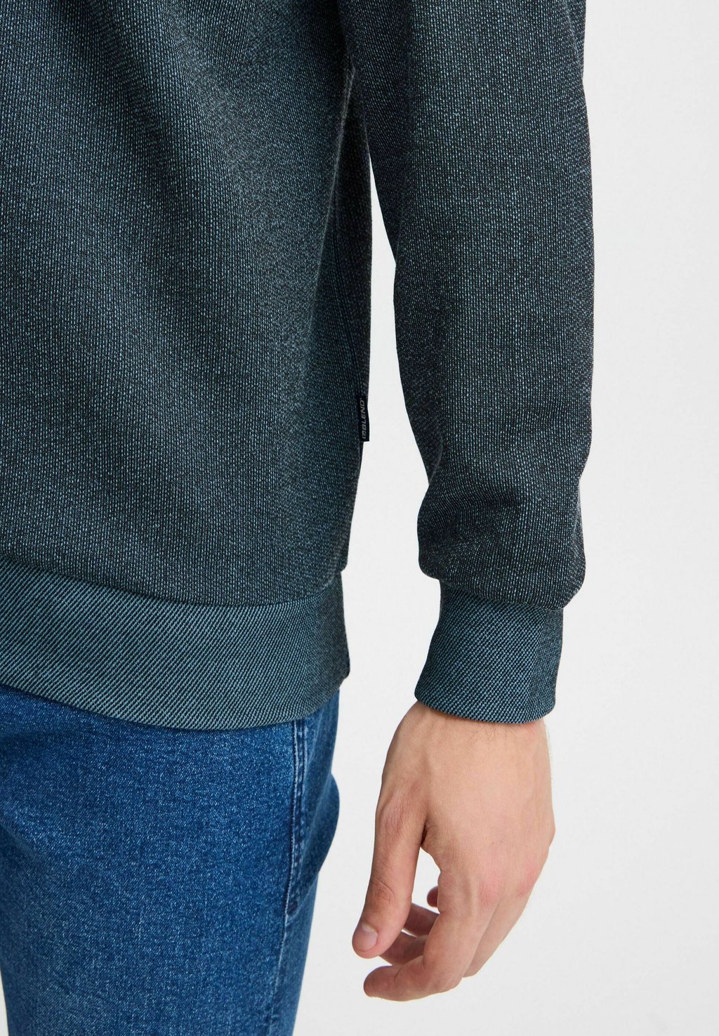 Джемпер Blend, синий
Джемпер Blend, синий