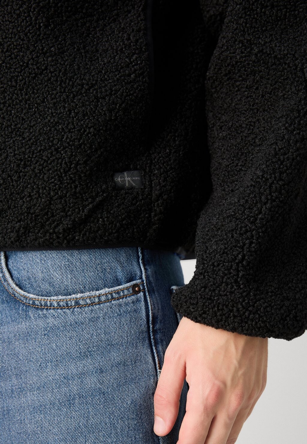 Флисовый джемпер HALF ZIP Calvin Klein Jeans, черный
Флисовый джемпер HALF ZIP Calvin Klein Jeans, черный