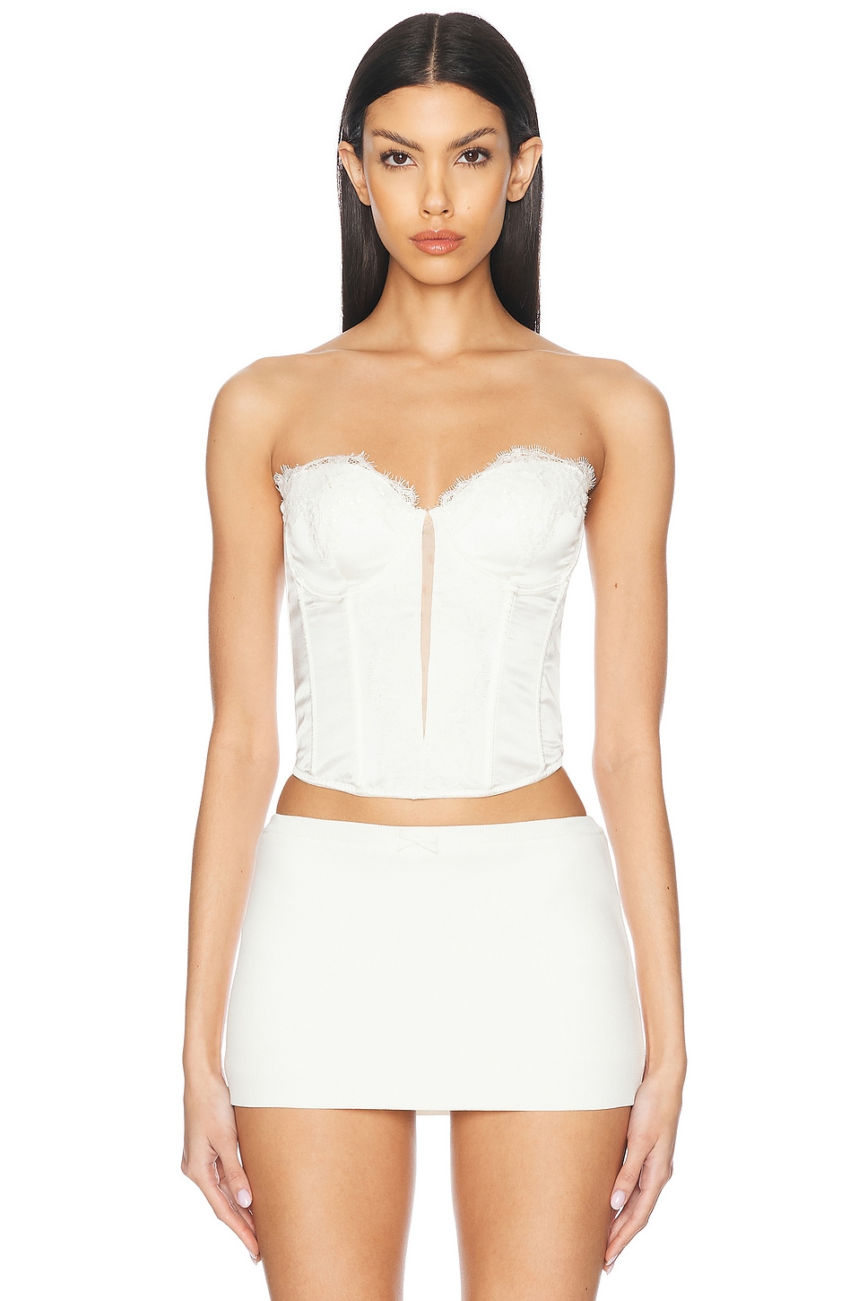 Кружевное бюстье с отделкой бисером Iris из коллекции X Galia Lahav fleur du mal, слоновая кость
Кружевное бюстье с отделкой бисером Iris из коллекции X Galia Lahav fleur du mal, слоновая кость