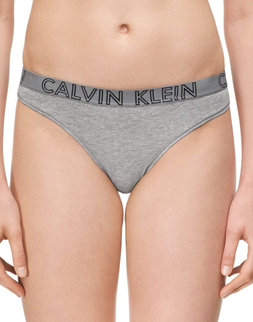 Женские хлопковые трусики-стринги Calvin Klein Ultimate, Grey Heather
Женские хлопковые трусики-стринги Calvin Klein Ultimate, Grey Heather