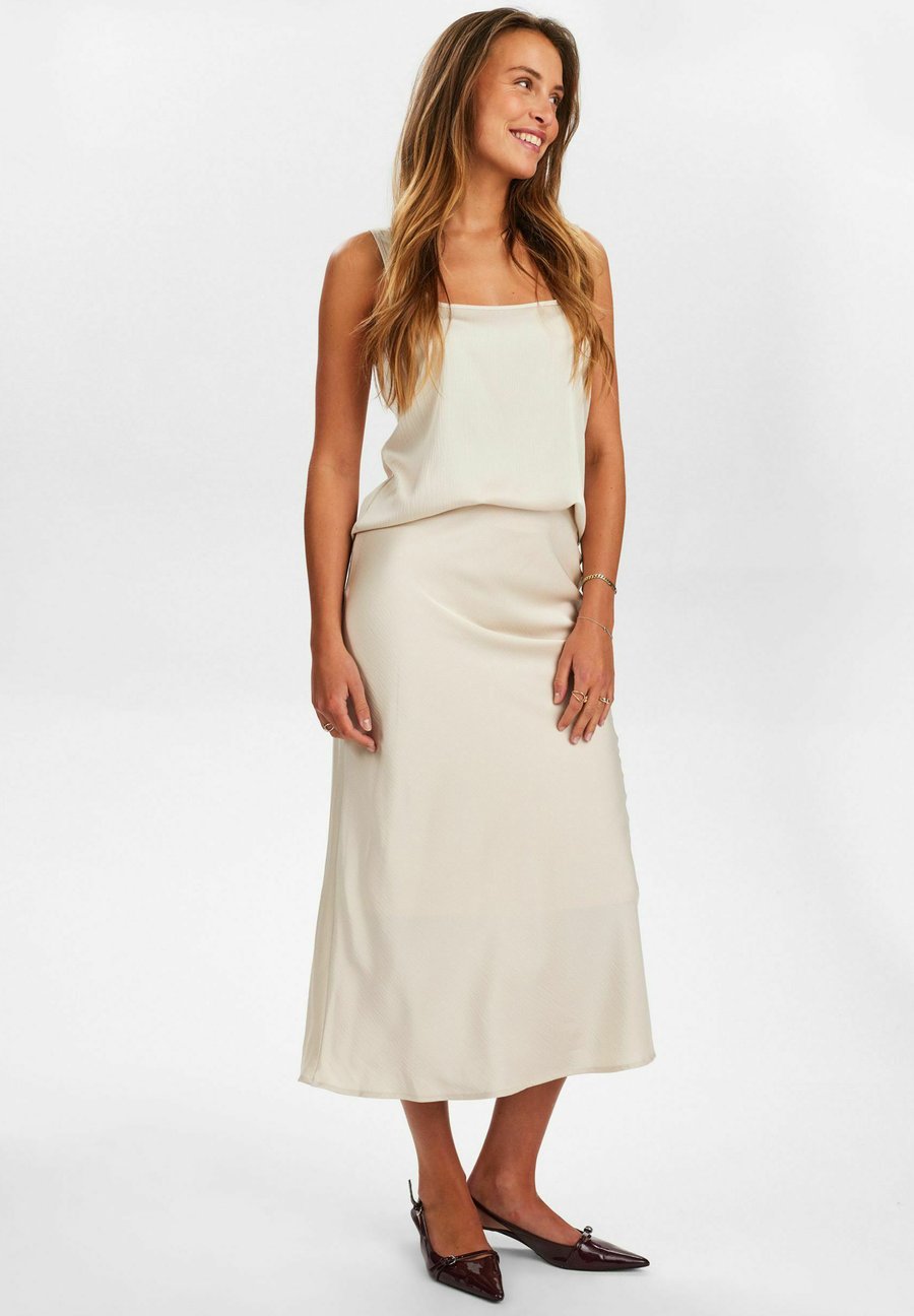 Юбка Nümph NUIVORY , Gray Morn/Grey
Юбка Nümph NUIVORY , Gray Morn/Grey