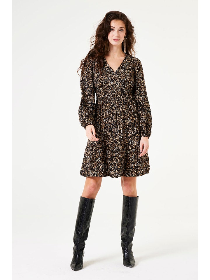 Платье до колена Garcia, бежевый/черный
Платье до колена Garcia, бежевый/черный