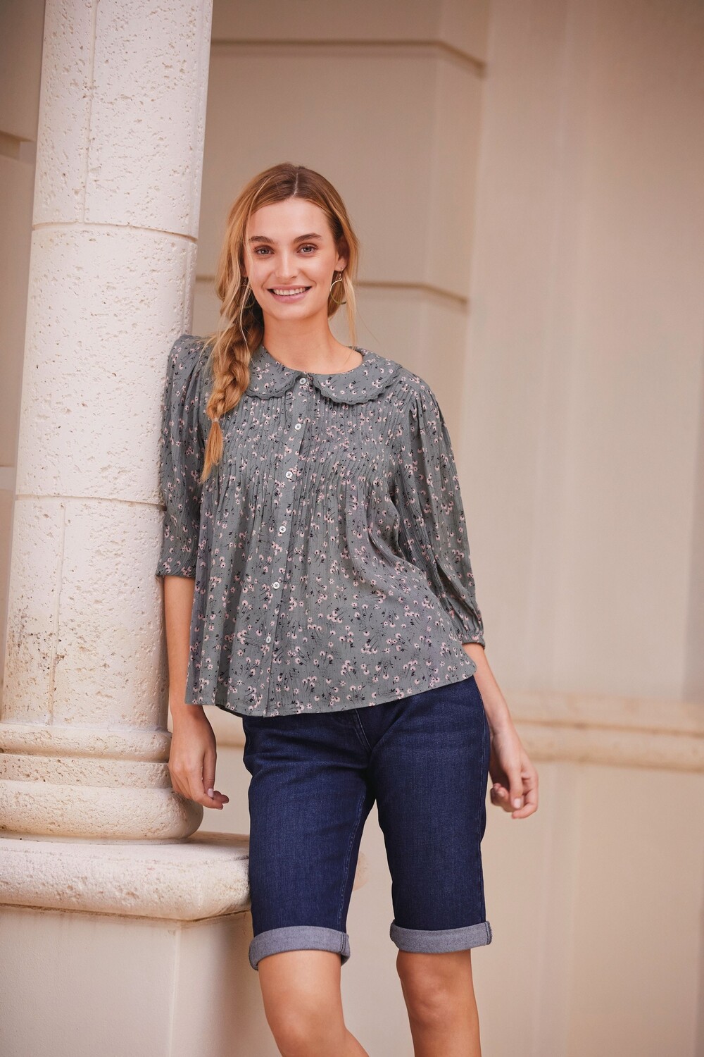 Джинсовые шорты длиной до колена Next, синий
Джинсовые шорты длиной до колена Next, синий