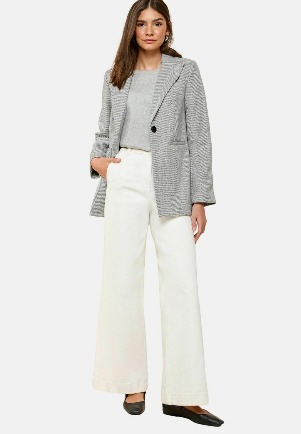 Блейзер REGULAR FIT Friends Like These, серый
Блейзер REGULAR FIT Friends Like These, серый