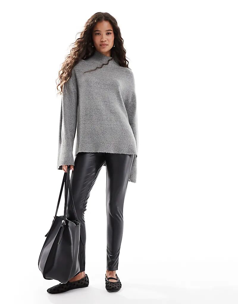 Леггинсы Miss Selfridge из искусственной кожи черного цвета без застежек
Леггинсы Miss Selfridge из искусственной кожи черного цвета без застежек