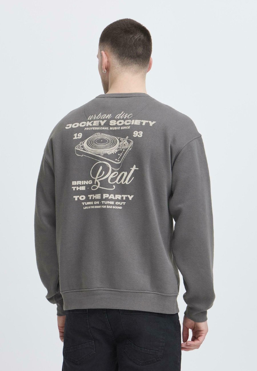 Толстовка Blend BHISMO BOXY, Iron Gate/Light Grey
Толстовка Blend BHISMO BOXY, Iron Gate/Light Grey