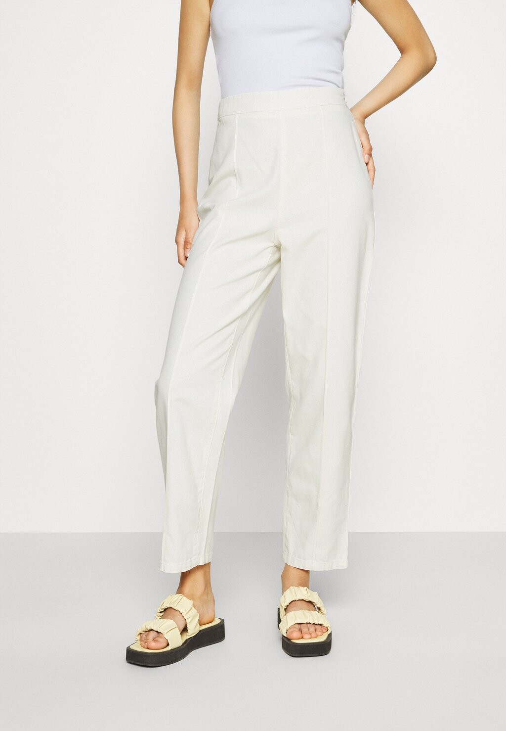 Тканевые брюки Alice Pants EDITED, желтые
Тканевые брюки Alice Pants EDITED, желтые