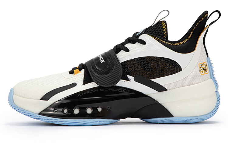 Баскетбольные кроссовки Zen 4 мужские, среднего размера, белые/черные 361°
Баскетбольные кроссовки Zen 4 мужские, среднего размера, белые/черные 361°