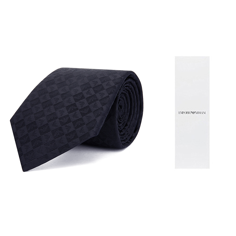 Галстук с заостренным кончиком и жаккардовым узором EMPORIO ARMANI, envelope
Галстук с заостренным кончиком и жаккардовым узором EMPORIO ARMANI, envelope