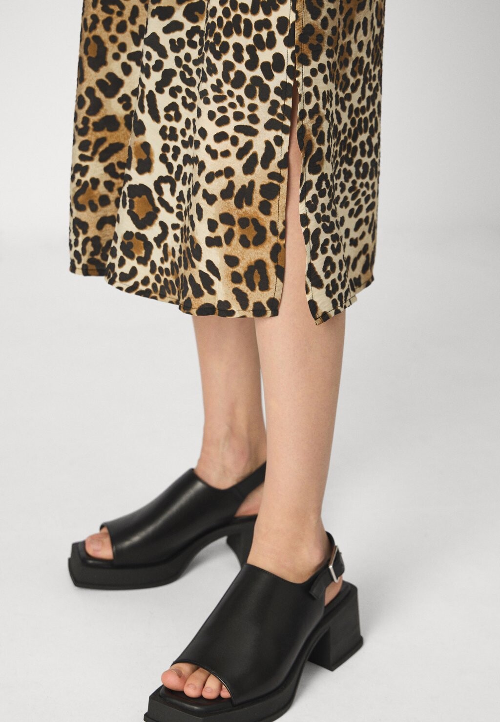 Повседневное платье JDYBARBARA DRESS JDY, бежевый
Повседневное платье JDYBARBARA DRESS JDY, бежевый