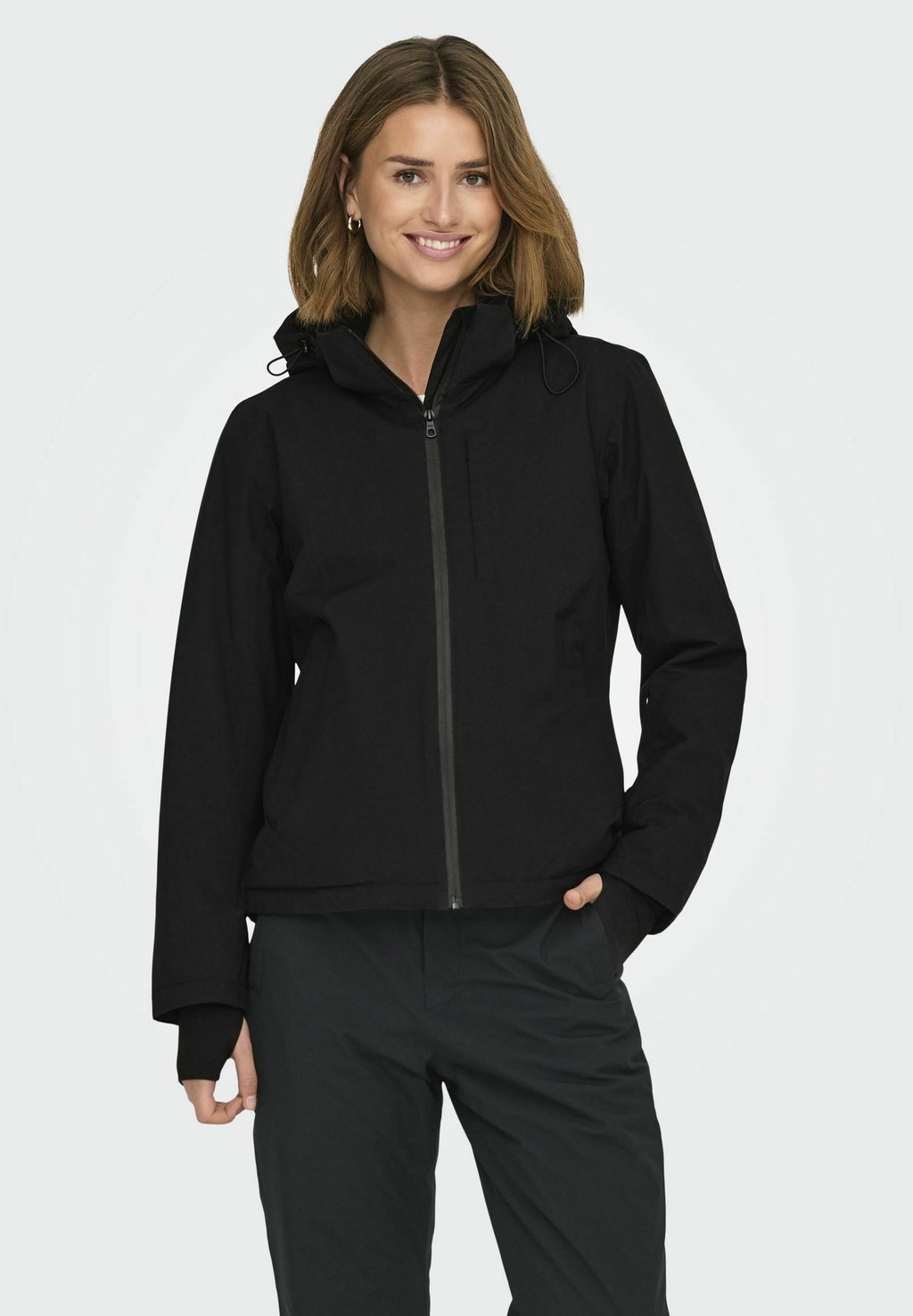 Зимняя куртка ONPAMBRE ONLY Play, черный
Зимняя куртка ONPAMBRE ONLY Play, черный