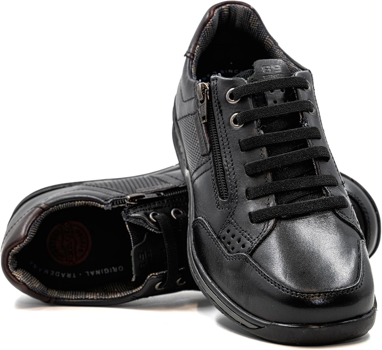 Мужские повседневные кроссовки PEGADA из натуральной кожи, модель 114861, спортивная обувь с памятью формы, стиль низкий топ современный, без шнурков с молнией, с перфорированными деталями, черный
Мужские повседневные кроссовки PEGADA из натуральной кожи, модель 114861, спортивная обувь с памятью формы, стиль низкий топ современный, без шнурков с молнией, с перфорированными деталями, черный