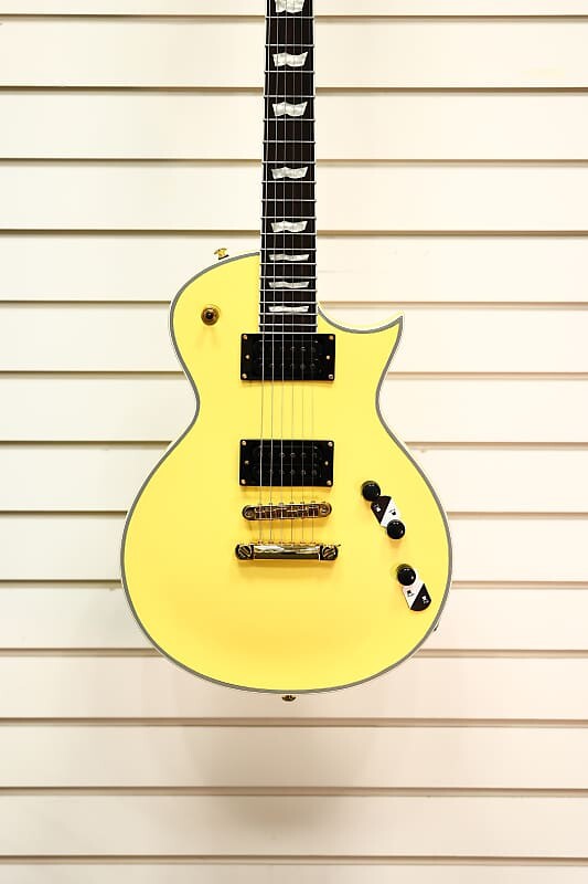 Электрогитара ESP LTD EC-1000T CTM 2023 - Vintage Gold Satin
Электрогитара ESP LTD EC-1000T CTM 2023 - Vintage Gold Satin
