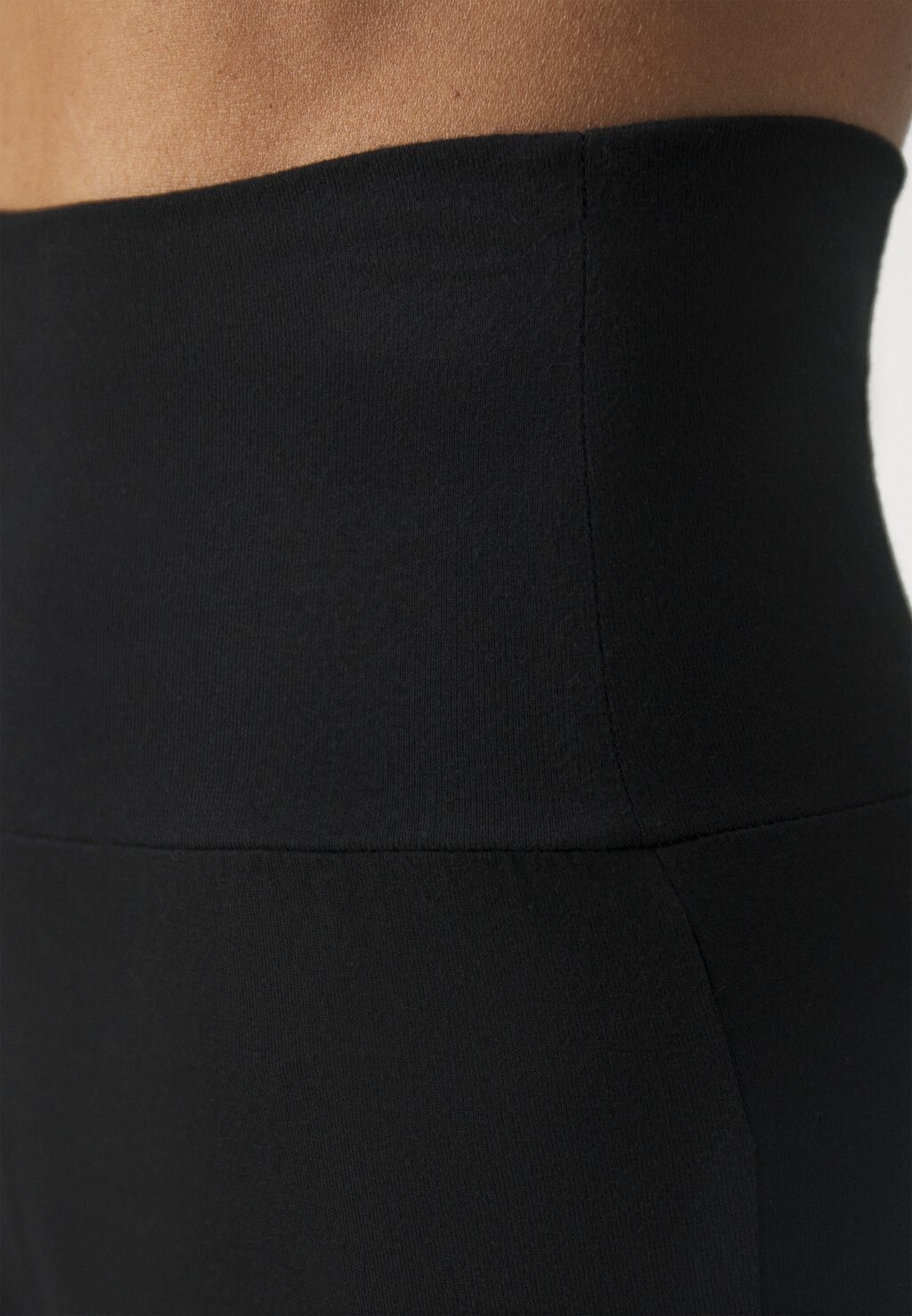 Брюки тренировочного костюма Jaipur Yogasearcher, черные
Брюки тренировочного костюма Jaipur Yogasearcher, черные