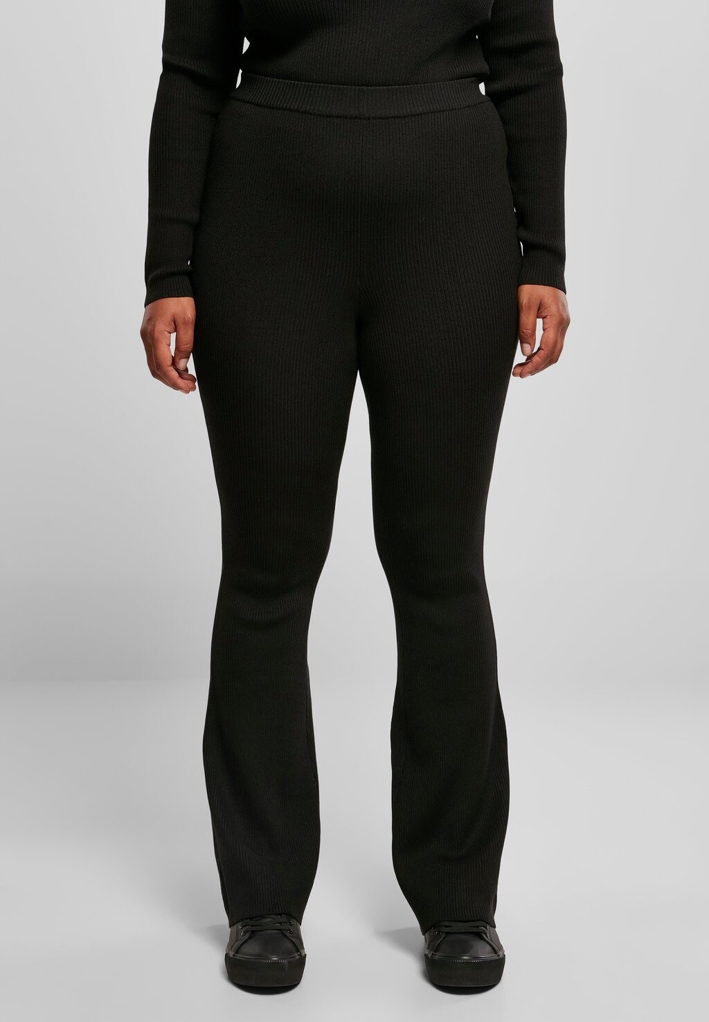 Брюки Urban Classics, черный
Брюки Urban Classics, черный