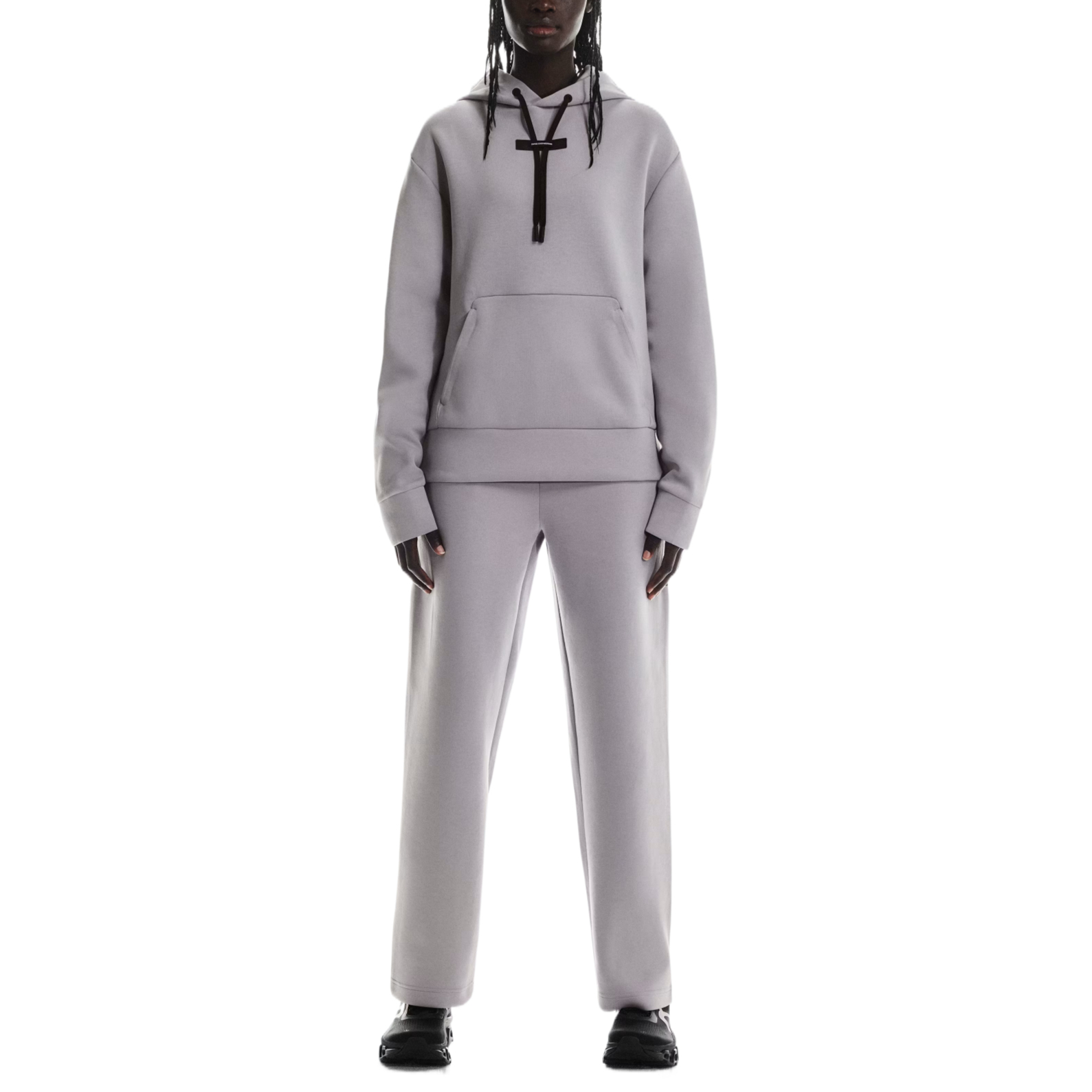 Вязаные спортивные штаны женские серые On, серый
Вязаные спортивные штаны женские серые On, серый