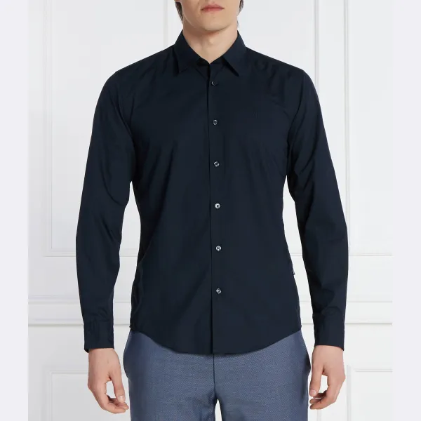 S-Roan-Kent-E-C1-242 рубашка узкого кроя Boss, синий
S-Roan-Kent-E-C1-242 рубашка узкого кроя Boss, синий