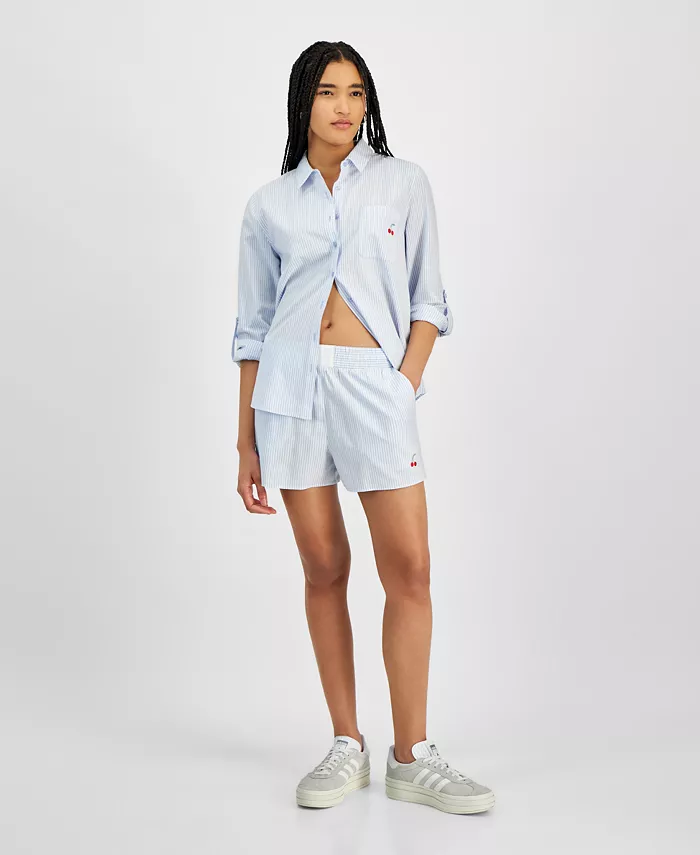 Полосатая рубашка с длинными рукавами на пуговицах спереди и боксёрские шорты в вишнёвую полоску для юниоров Hippie Rose, синий
Полосатая рубашка с длинными рукавами на пуговицах спереди и боксёрские шорты в вишнёвую полоску для юниоров Hippie Rose, синий