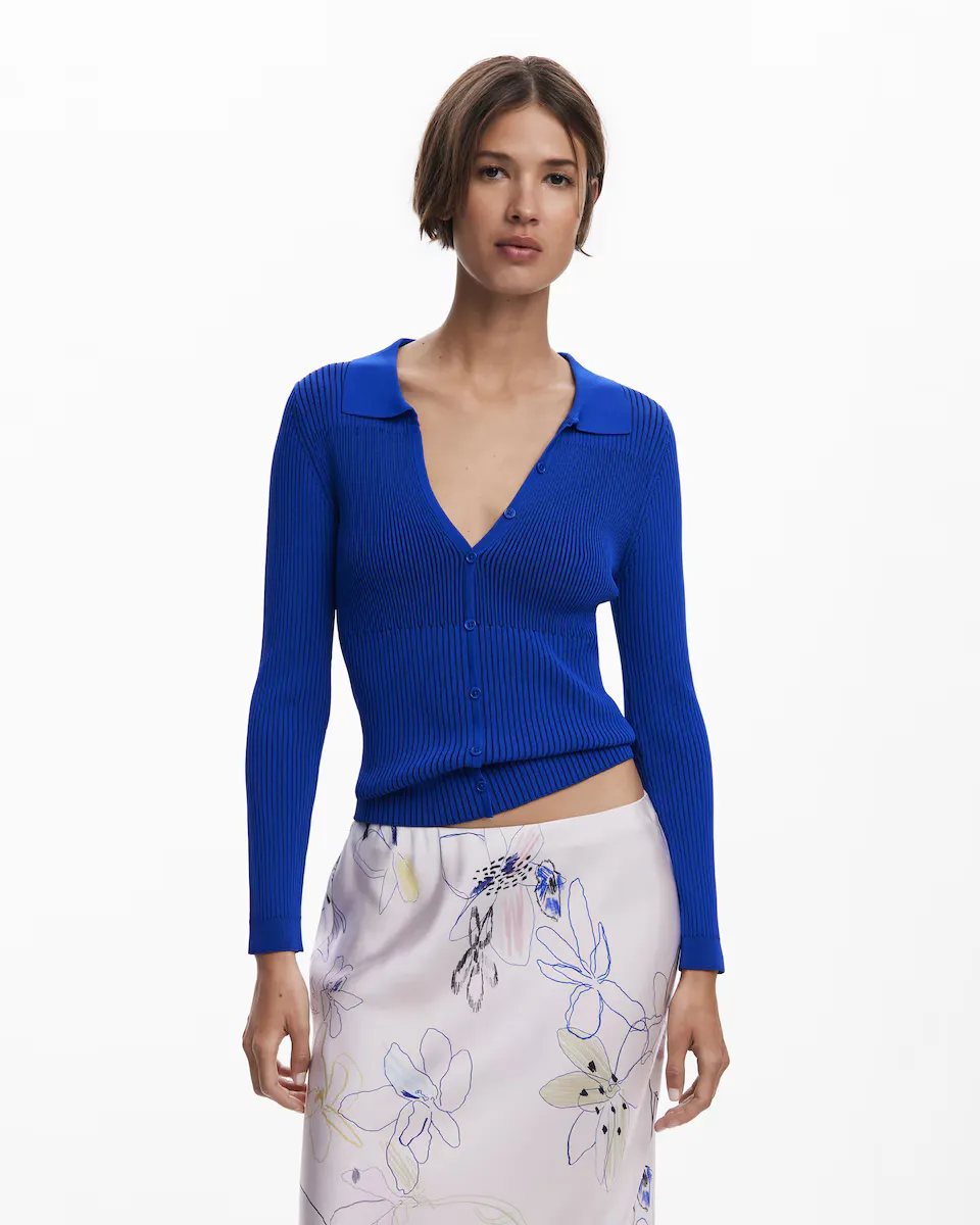 Женский тонкий джемпер на пуговицах Desigual, синий
Женский тонкий джемпер на пуговицах Desigual, синий