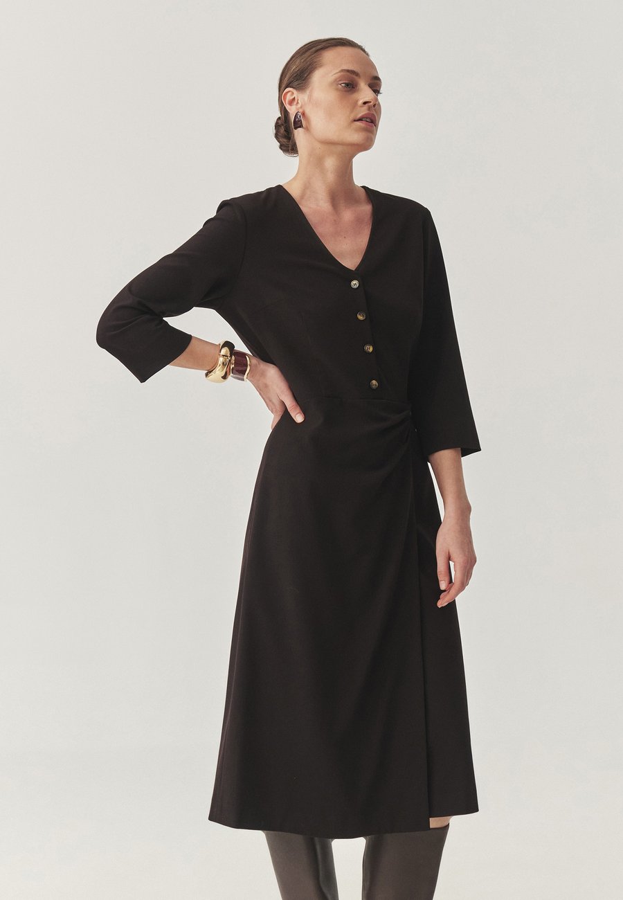 Платье TATUUM FINCO, Dark Chocolate/Dark Brown
Платье TATUUM FINCO, Dark Chocolate/Dark Brown