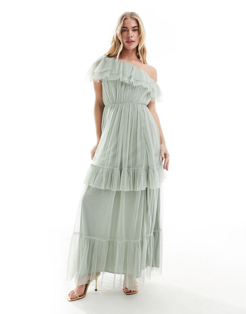 Anaya Premium – Bridesmaid – платье макси премиум-класса из шалфейного тюля с вырезом-бандо
Anaya Premium – Bridesmaid – платье макси премиум-класса из шалфейного тюля с вырезом-бандо