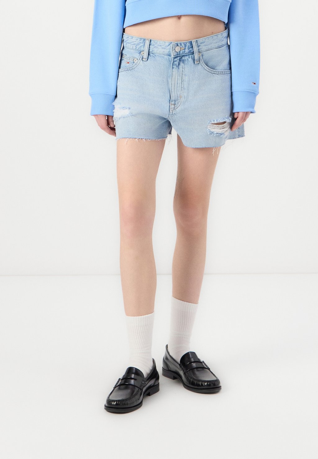 Джинсовые шорты HOT PANT Tommy Jeans, деним
Джинсовые шорты HOT PANT Tommy Jeans, деним