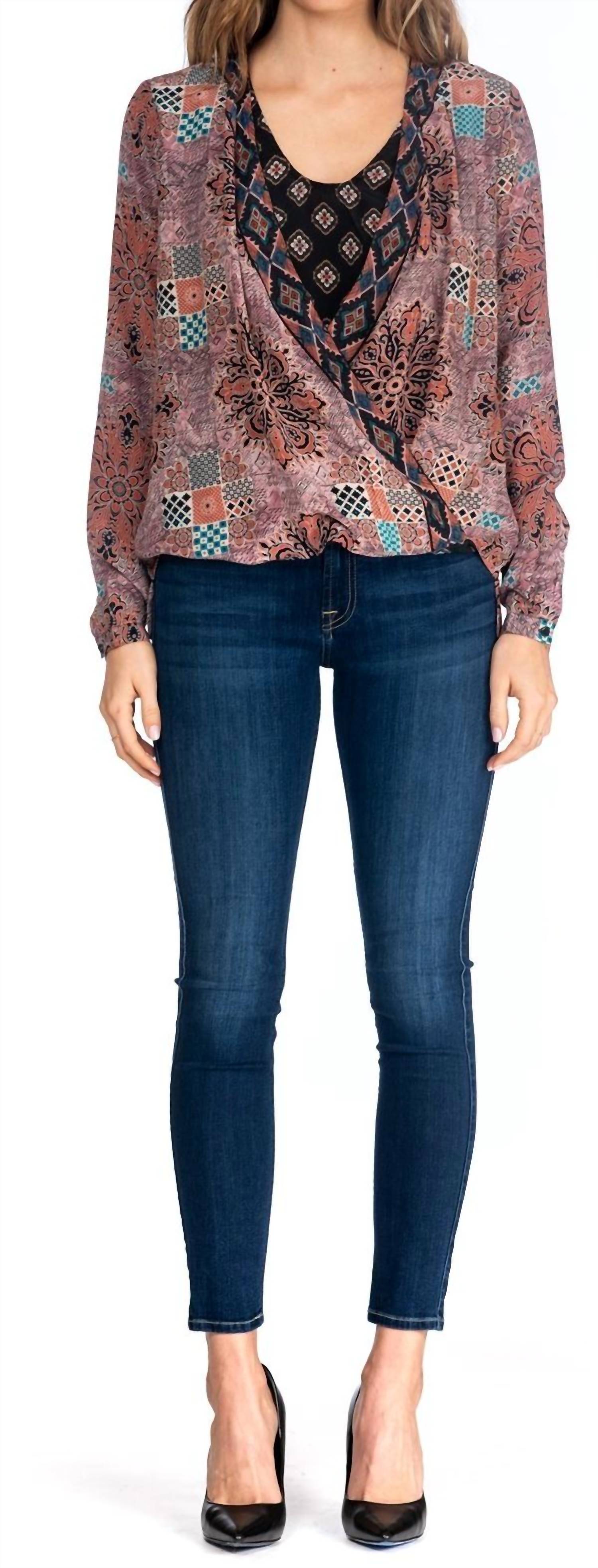 Кристина Топ в румянах Tolani, красный
Кристина Топ в румянах Tolani, красный