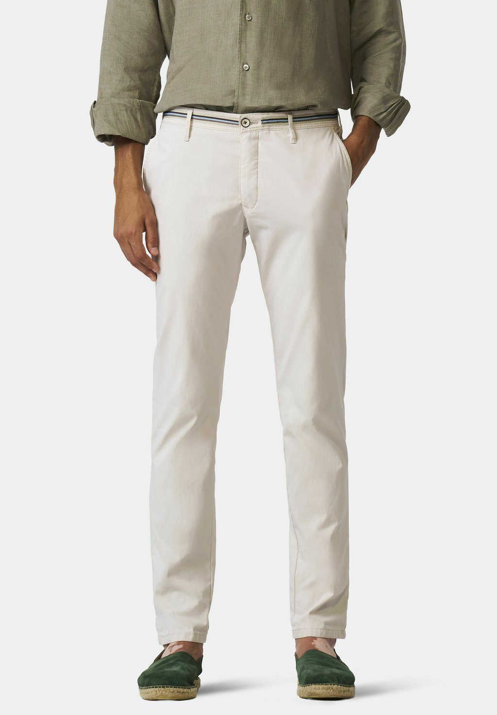 Чиносы APUS ART MMX, бежевый
Чиносы APUS ART MMX, бежевый