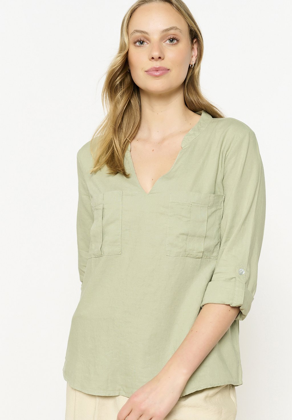 Блуза FLUID LolaLiza, хаки
Блуза FLUID LolaLiza, хаки