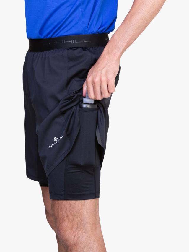 Мужские двухслойные шорты Ronhill, цвет All Black 
Мужские двухслойные шорты Ronhill, цвет All Black
