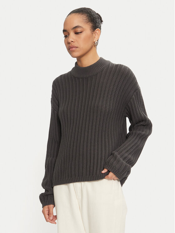 Свитер loose fit Bess 10509097 Kaffe, черный
Свитер loose fit Bess 10509097 Kaffe, черный