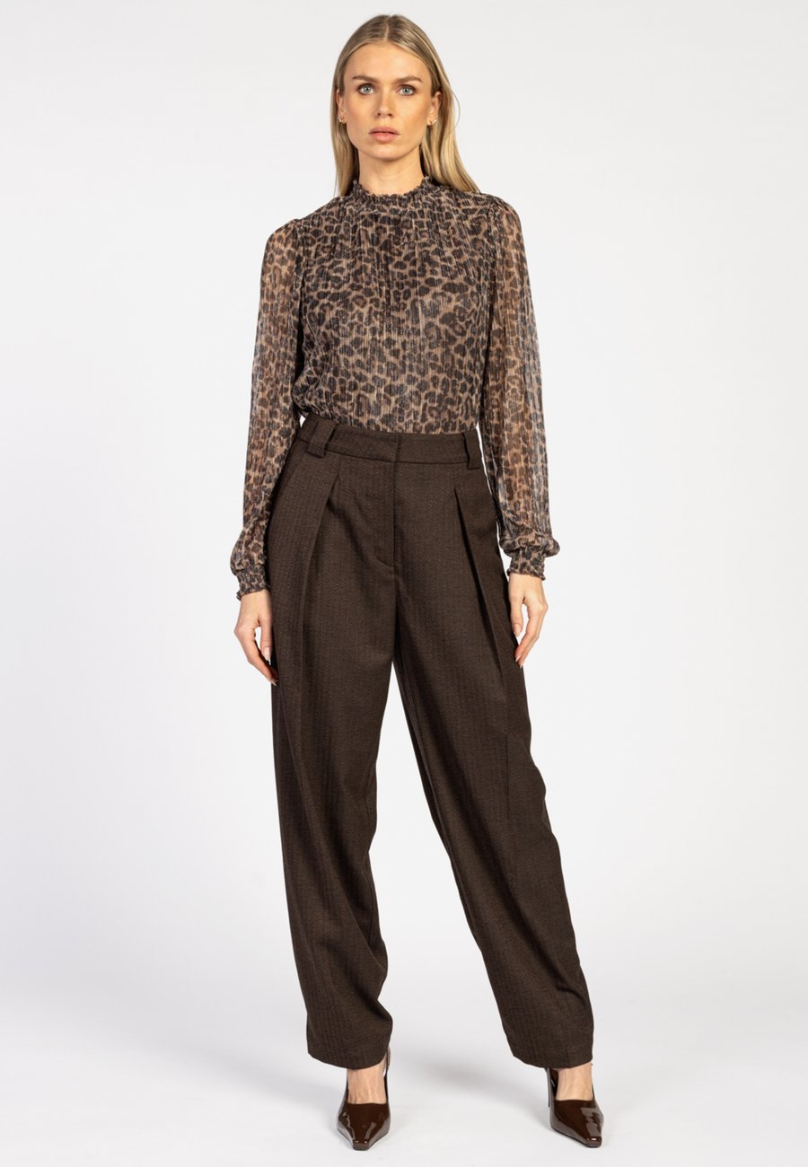 Брюки Aaiko VAJEN PES, Pinecone/Brown
Брюки Aaiko VAJEN PES, Pinecone/Brown